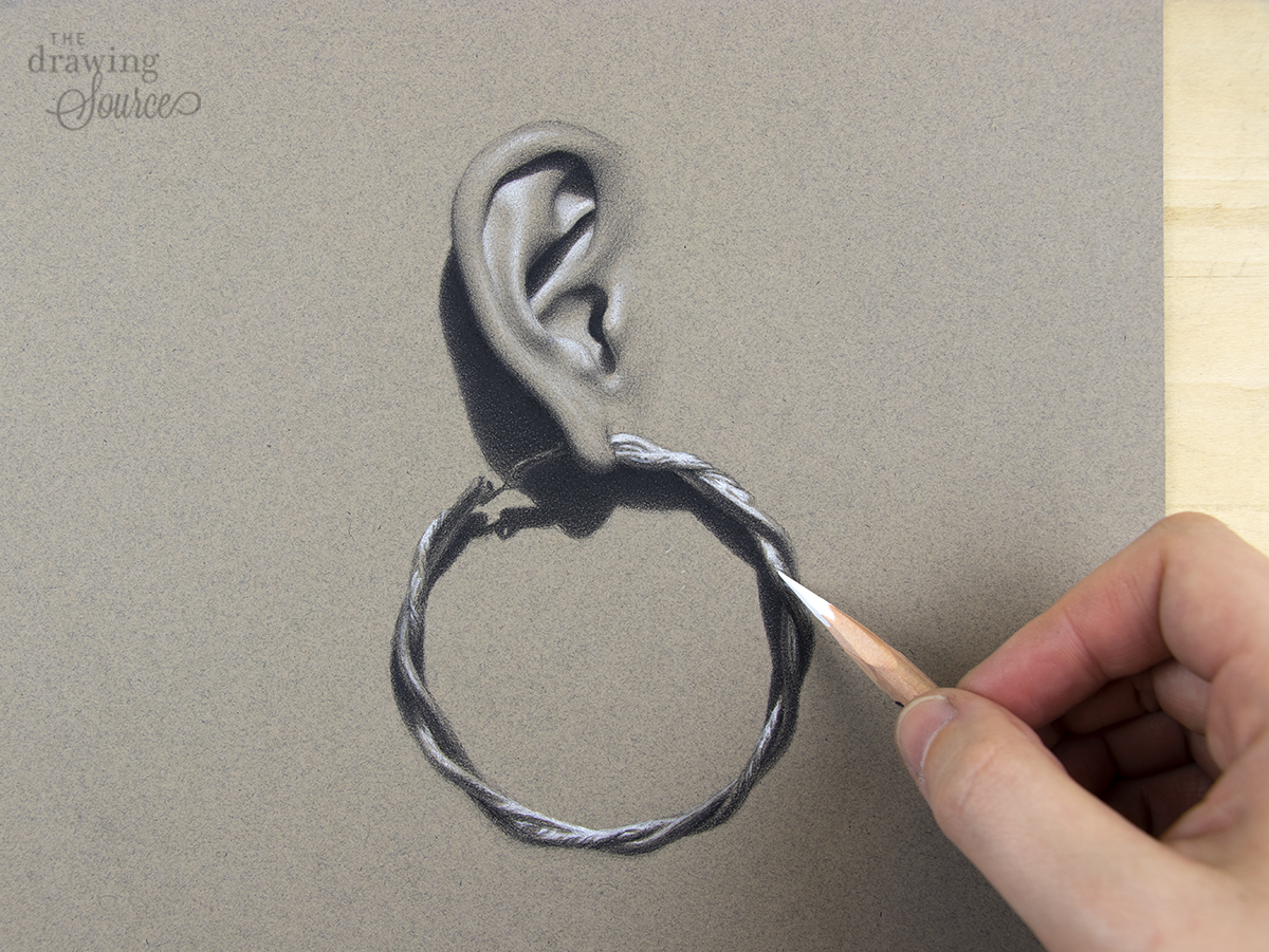 How to Use White Charcoal Pencils: 3 Drawing Techniques to Try