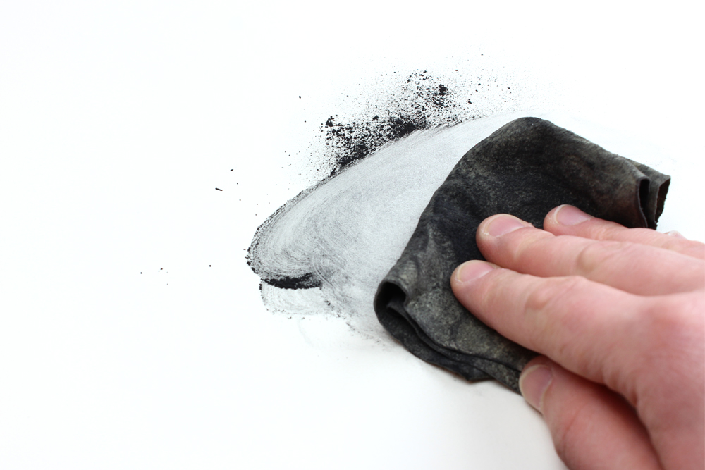 EASY DRAWING TUTORIAL: Using Powdered Charcoal to create TONE 